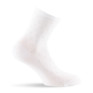 1 paire de socquettes blanc en fil d’Écosse.