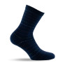 1 paire de mi chaussettes marine avec des rayures en pointillé.