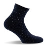 1 paire de soquettes plumetis marine.