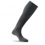 Chaussettes hautes pour conserver des jambes légères